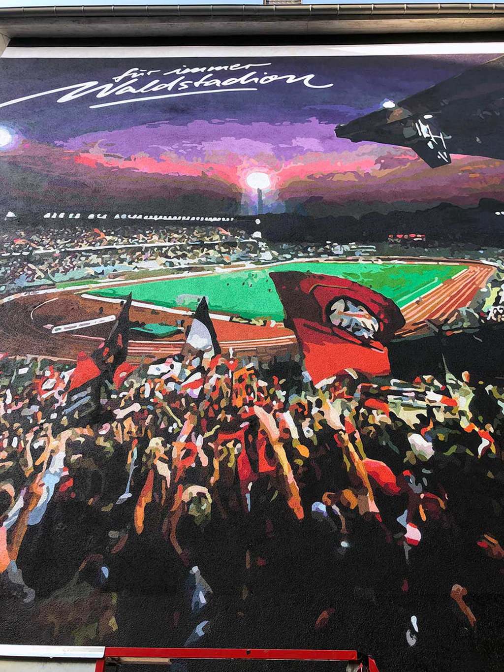 Mural in Frankfurt-Bornheim zeigt das Frankfurter Waldstadion