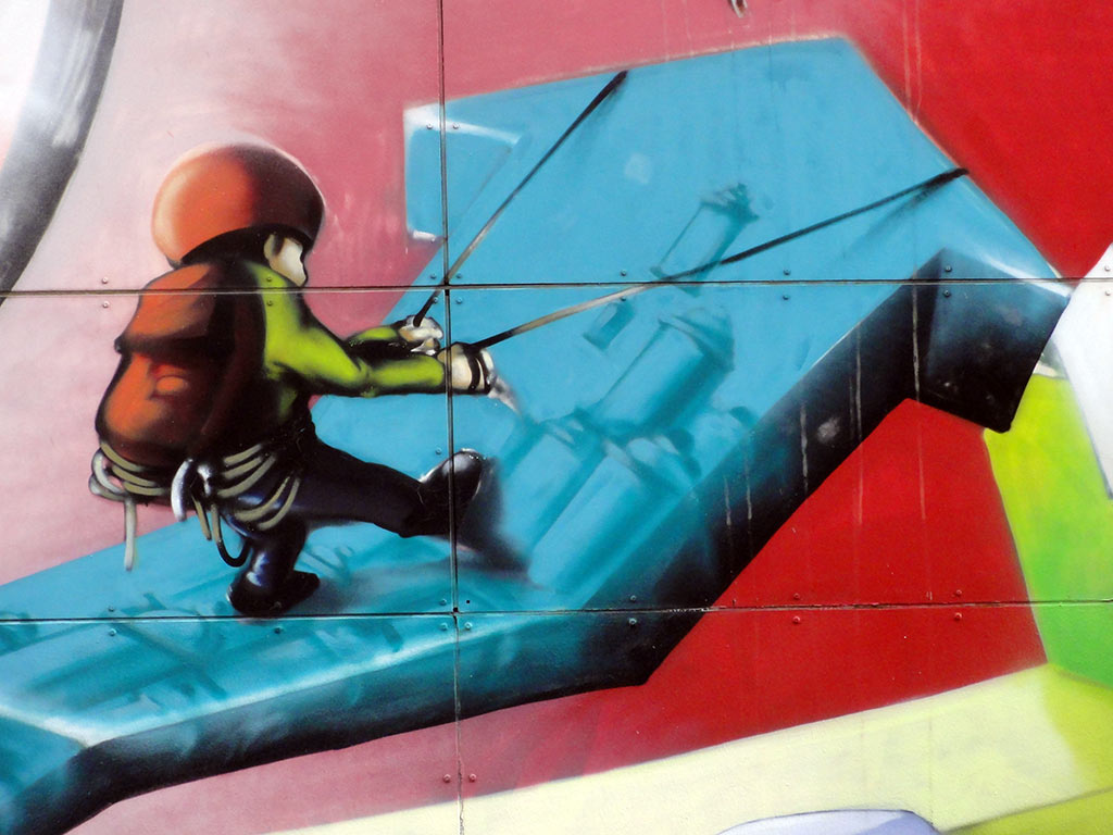 Graffitikunstgestaltung einer HAuswand der Sophienschule